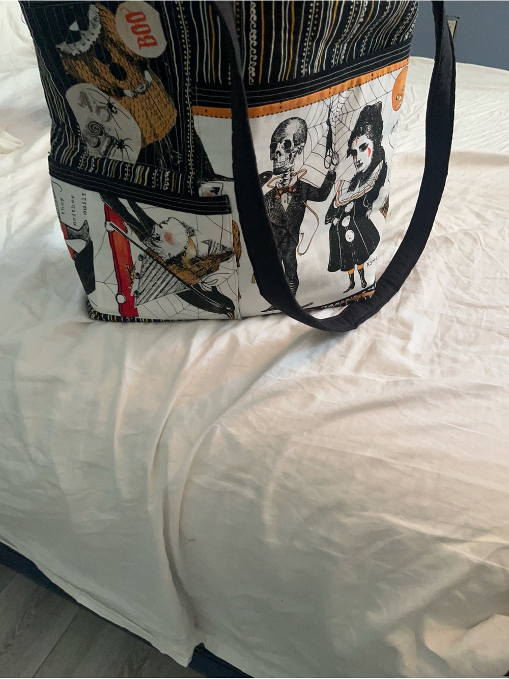 Halloween Print Tote Bag in Black & Orange - Picture 3 of 3